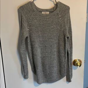 Grey pullover